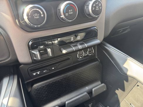 Used 2019 RAM 1500 Sport w/ Trailer Tow Group AWD/4WD image 13