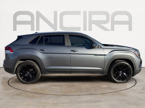 Used 2024 Volkswagen Atlas Cross Sport SE image 12