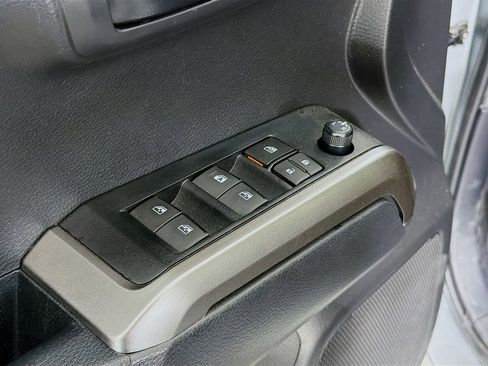 Used 2022 Toyota Tacoma SR5 image 19