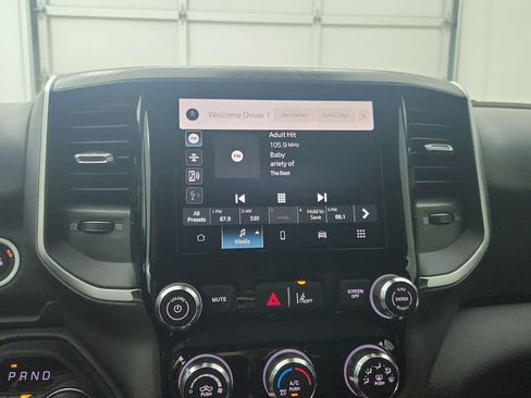 New 2026 RAM 1500 Express AWD/4WD image 23