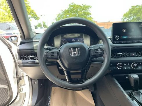 Used 2024 Honda Accord EX image 13