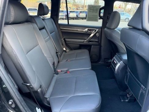 Used 2023 Lexus GX 460 Premium w/ Premium Plus Package image 48