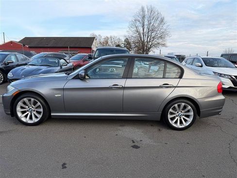 Used 2011 BMW 328i Sedan image 3