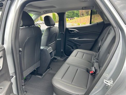 New 2026 Chevrolet Trax ACTIV w/ Sunroof Package FWD image 40