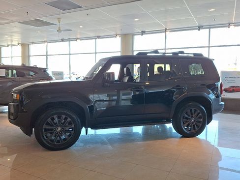 Used 2024 Toyota Land Cruiser w/ Premium Package image 4