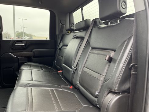 Used 2023 GMC Sierra 2500 Denali image 12