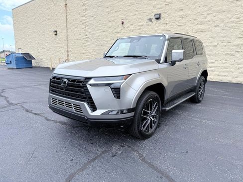 Used 2025 Lexus GX 550 w/ Accessory Package (2T) AWD/4WD image 1