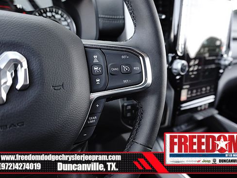 Used 2025 RAM 1500 Laramie AWD/4WD image 28