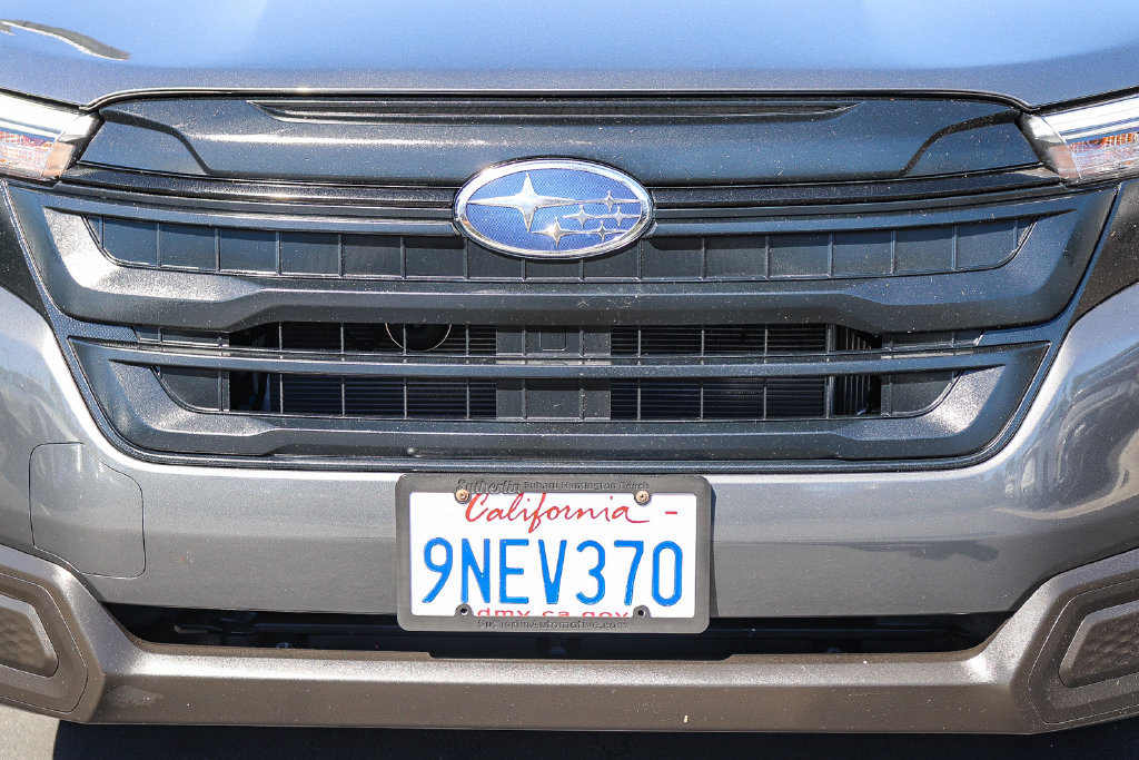 Certified 2025 Subaru Forester AWD/4WD image 11