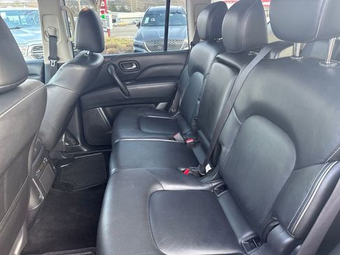 Used 2024 INFINITI QX80 Luxe image 26