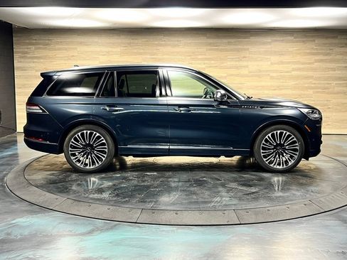 Used 2020 Lincoln Aviator Black Label AWD/4WD image 22