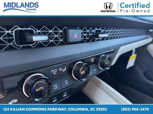 Certified 2025 Honda Accord SE image 21