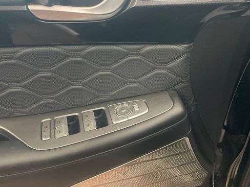 Used 2020 Hyundai Palisade Limited FWD image 11