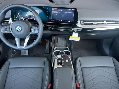 Used 2025 BMW X1 xDrive28i w/ Convenience Package AWD/4WD image 15