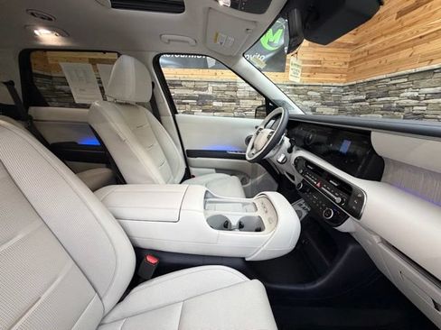 Used 2026 Hyundai Palisade Calligraphy AWD/4WD image 16