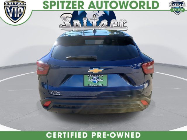 Certified 2024 Chevrolet Trax LS w/ LS Convenience Package FWD image 8
