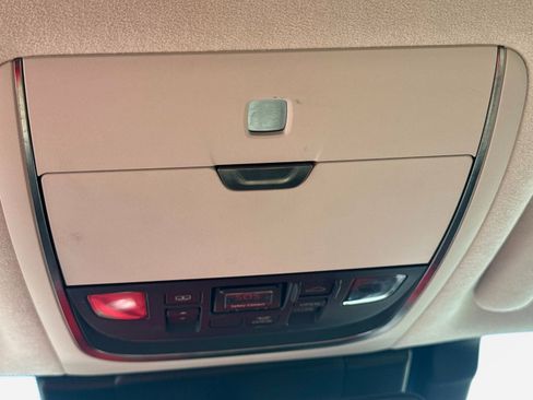 Used 2018 Lexus LS 500 w/ Luxury Package image 23