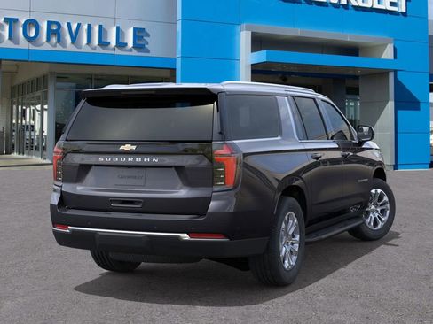 New 2026 Chevrolet Suburban LS image 4