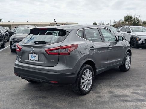 Used 2021 Nissan Rogue Sport S image 5