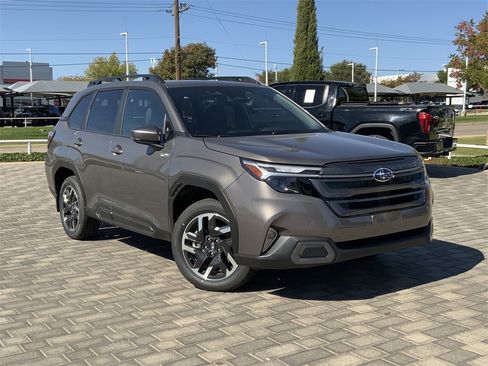 New 2025 Subaru Forester Limited image 2