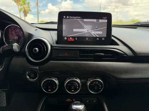 Used 2018 MAZDA MX-5 Miata Grand Touring RWD image 49