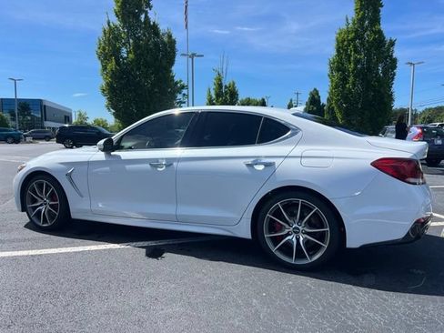 Used 2019 Genesis G70 3.3T Advanced w/ Elite Package RWD image 9