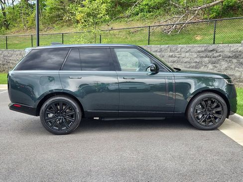 New 2026 Land Rover Range Rover SE AWD/4WD image 11