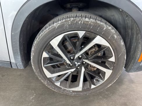 Used 2023 Mitsubishi Outlander SE image 26