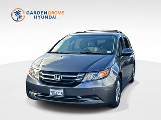 Used 2016 Honda Odyssey SE video 1