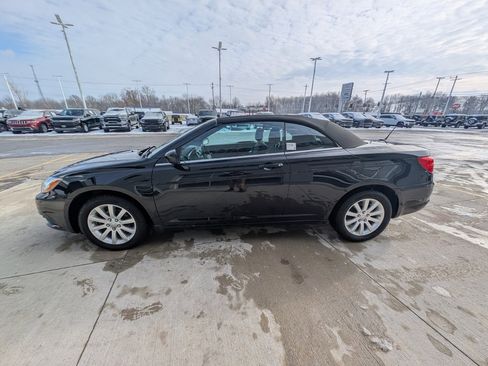 Used 2013 Chrysler 200 Touring w/ Cold Weather Group image 6