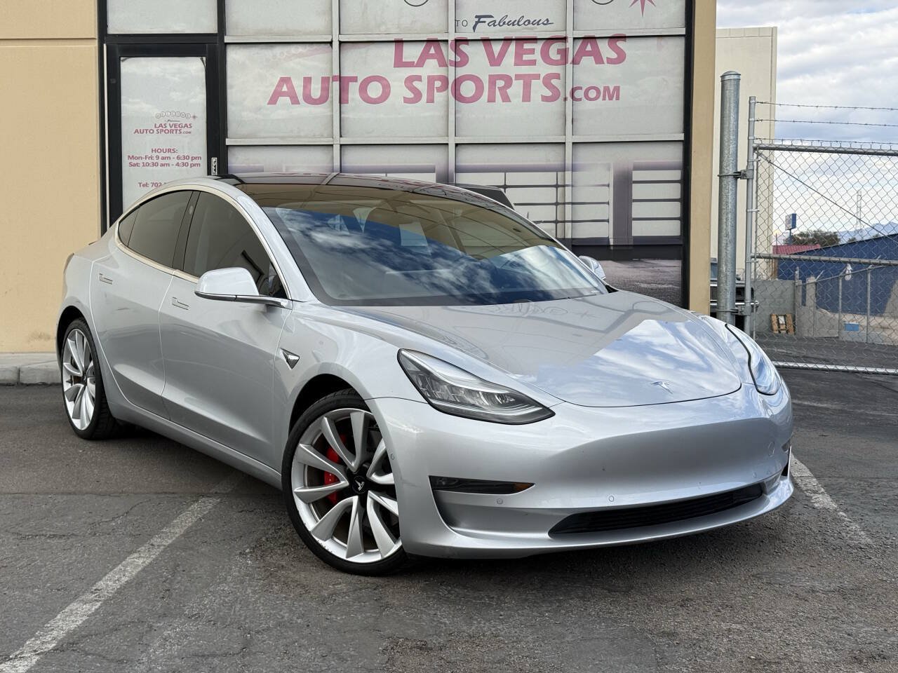 Used 2018 Tesla Model 3 Performance AWD/4WD image 30