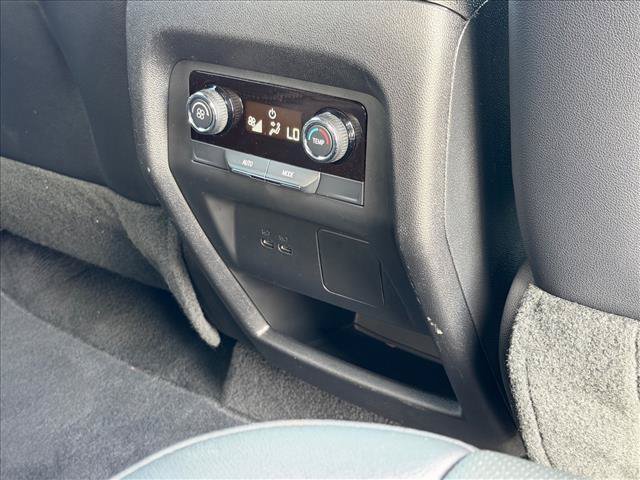 Certified 2026 Chevrolet Traverse LT FWD image 12
