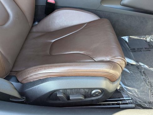 Used 2011 Audi R8 V8 image 30