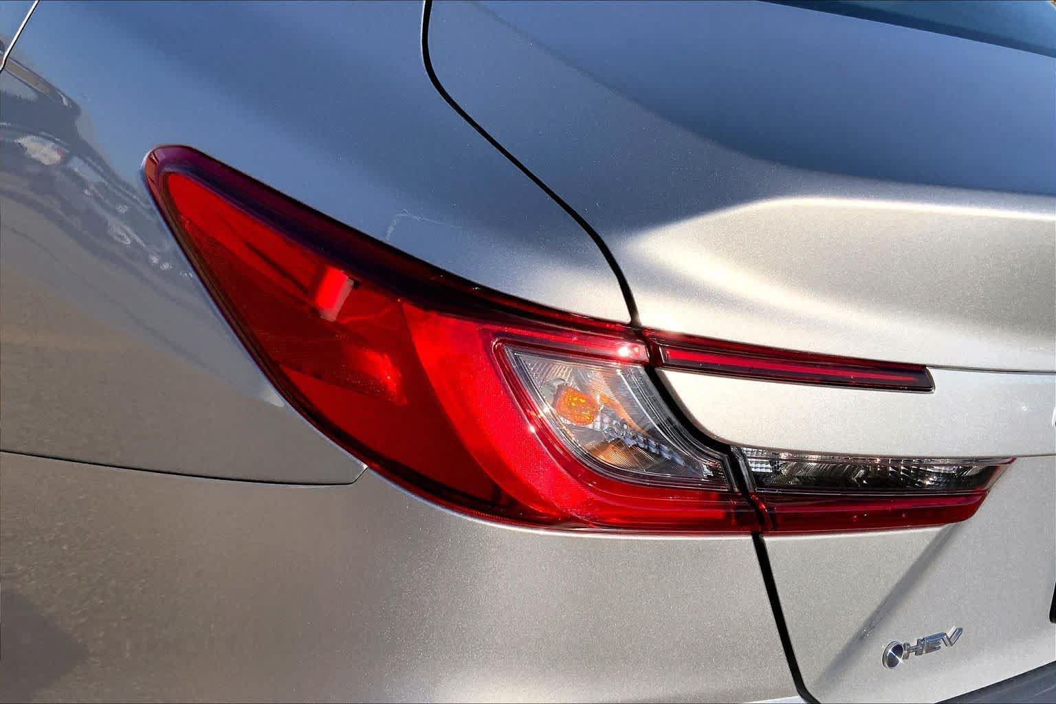 Used 2025 Toyota Camry LE FWD image 29