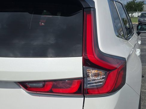 Used 2024 Honda CR-V Sport-L image 8