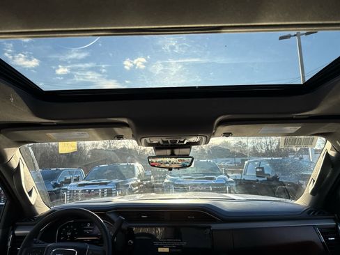 New 2026 GMC Sierra 2500 Denali w/ Denali Reserve Package image 16