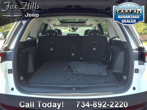 Used 2024 Jeep Grand Cherokee Limited 4xe AWD/4WD image 10
