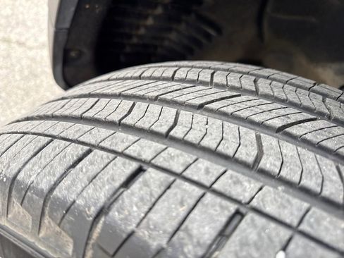 Certified 2023 Jeep Grand Cherokee L Limited image 39