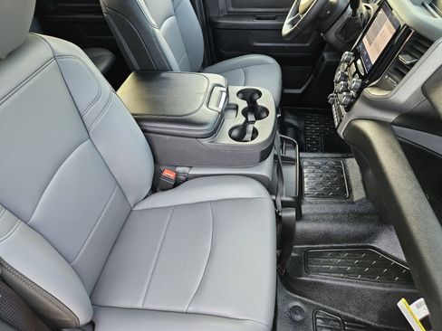 New 2026 RAM 3500 Tradesman image 17