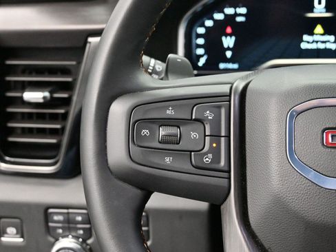 Used 2024 GMC Sierra 1500 AT4 w/ Technology Package image 19