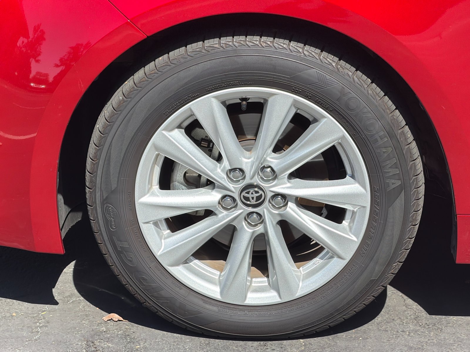 Used 2026 Toyota Corolla SE FWD image 24