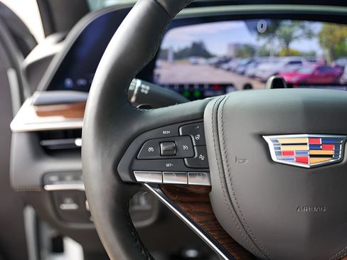 Certified 2023 Cadillac Escalade Sport Platinum RWD image 14