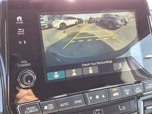 Certified 2024 Honda Odyssey Elite image 11