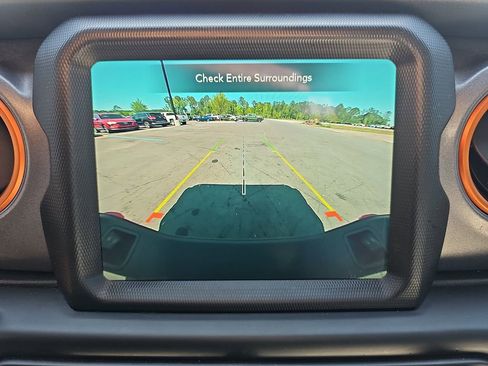 Used 2022 Jeep Gladiator Mojave w/ LED Lighting Group AWD/4WD image 26