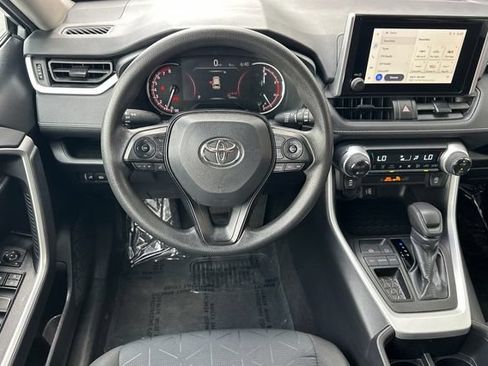 Certified 2025 Toyota RAV4 XLE FWD image 18