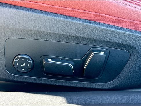 Used 2026 BMW 430i Coupe w/ M Sport Package image 25