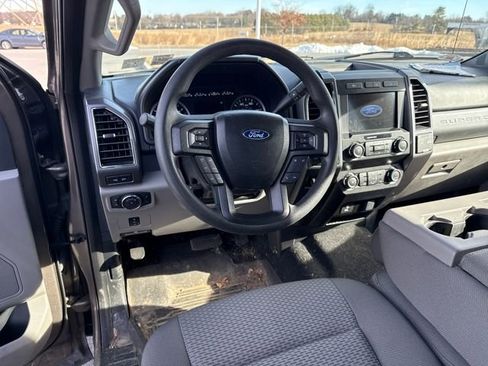 Used 2020 Ford F250 XLT w/ XLT Premium Package image 13