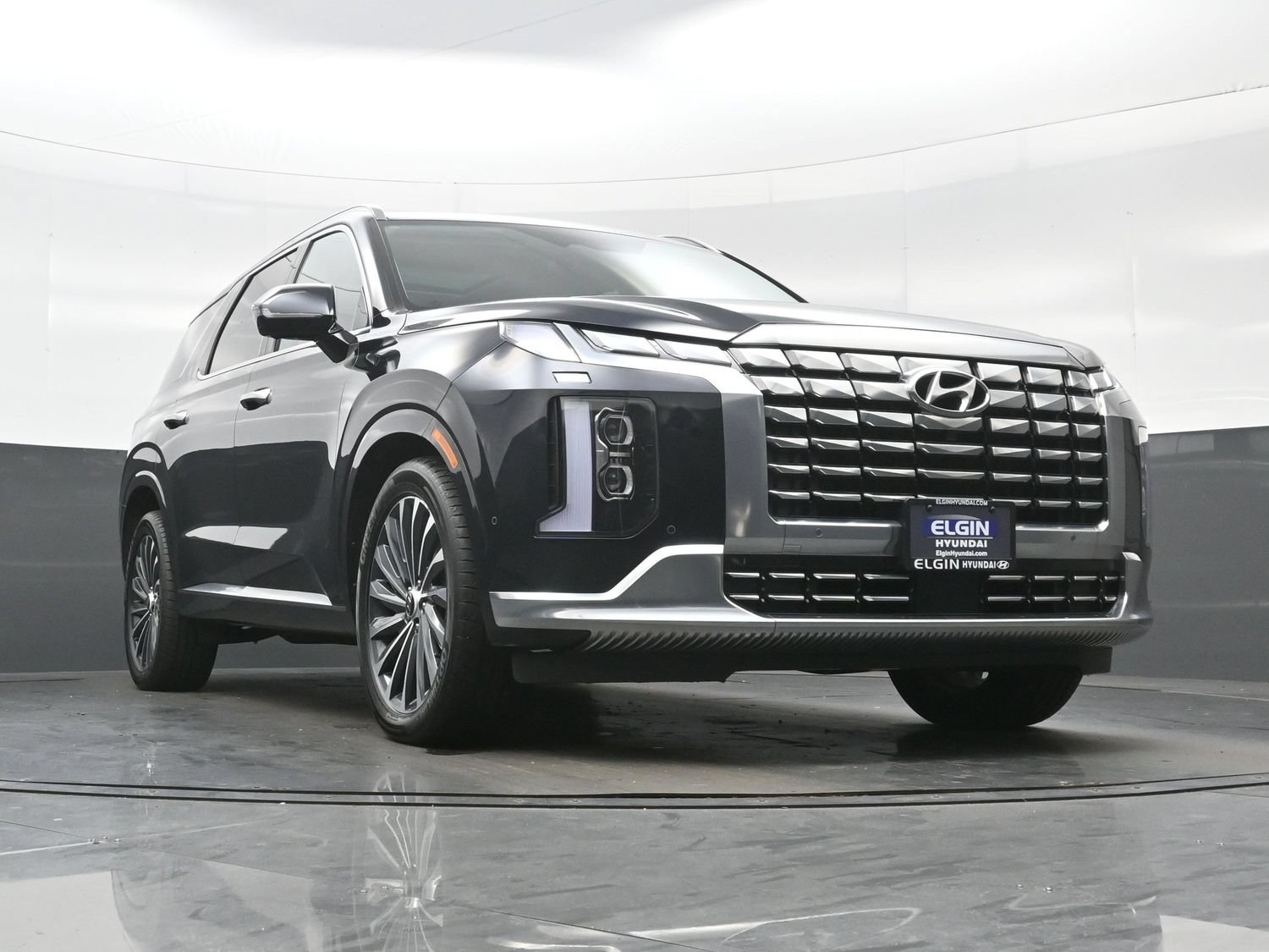 Certified 2024 Hyundai Palisade Calligraphy AWD/4WD image 36
