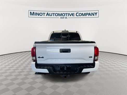 Used 2023 Toyota Tacoma SR AWD/4WD image 8
