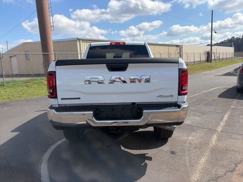 Used 2025 RAM 2500 Big Horn image 6